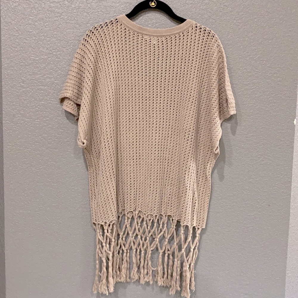 CAbi Fling Sweater crochet fringe poncho size Med - Picture 5 of 9